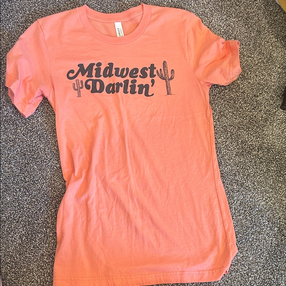 Midwest Darlin' Graphic T-Shirt